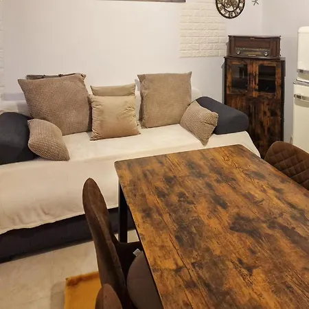 Amazing In With Wifi Nyaraló Trogir