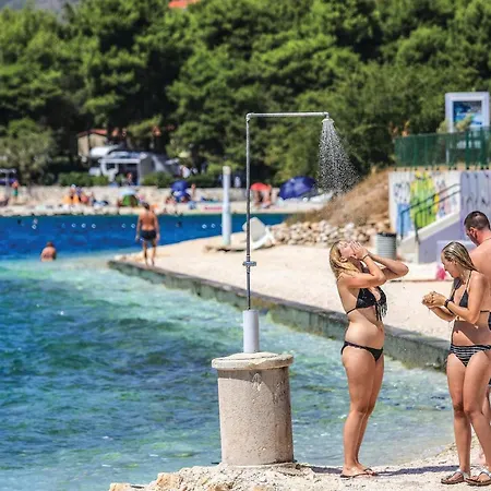 Amazing In With Wifi Vakantiehuis *