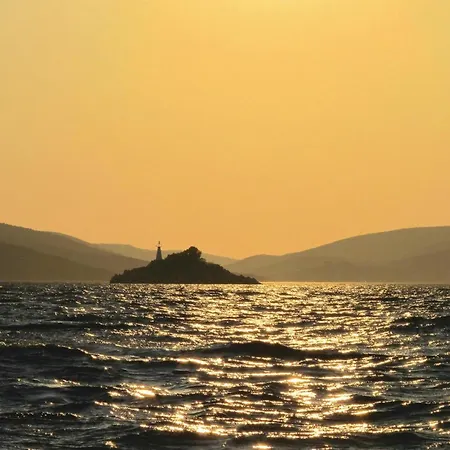 Amazing In With Wifi Trogir